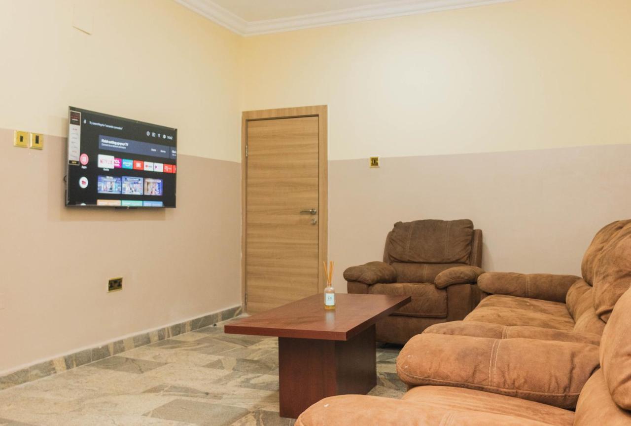 J'S Place Абуджа Екстер'єр фото